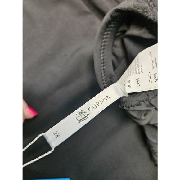 Cupshe Black Deep V One Piece Bathing Swim Suit Womens Size 2X NEW WITH TAGS - Picture 7 of 8